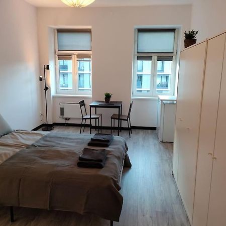 Cozy Room - 10 Min.From Rynek Wroclaw Dış mekan fotoğraf